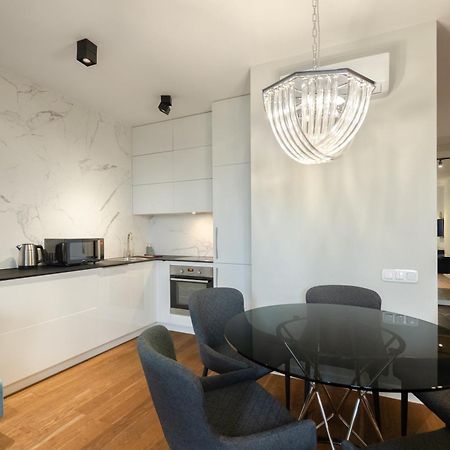 Petrovdom 9-102 In Best Apartment In Rc New York Concept House Kiev Exterior foto